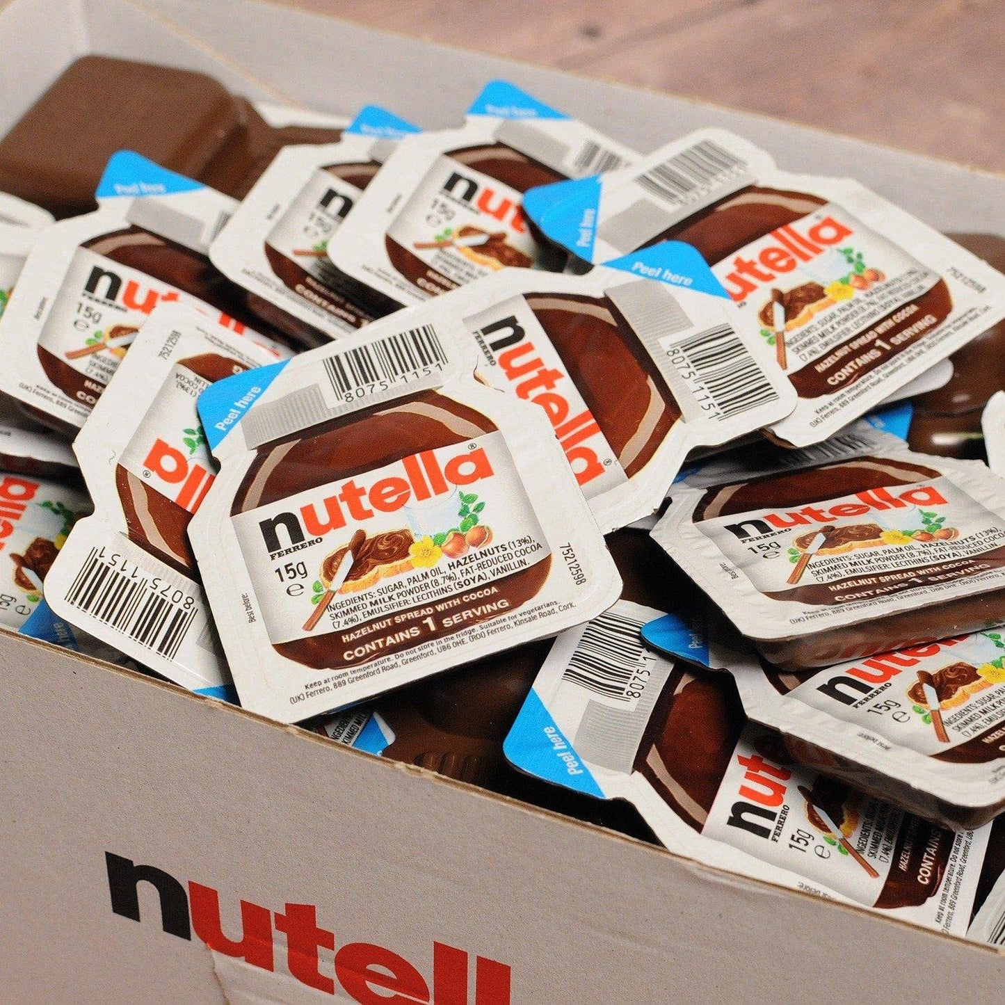 FERRERO - Nutella en monodosis, set de 40 unidades de 15 g, crema de avellanas y chocolate para untar - Pack Promoo