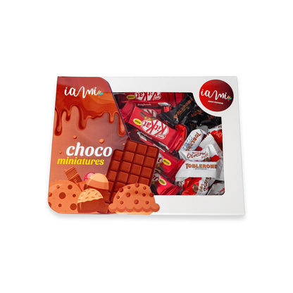 Surtido de Mini Chocolates de 100 Unidades | Caja Gourmet Chocolates MINI I Versiones Miniatures de Kit Kat, Toblerone, Kinder Bueno, Twix, Snickers, Kinder Chocolate, Shochobons, Mars [IAMI]