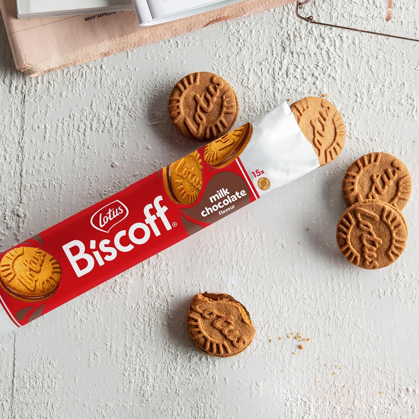 Lotus Biscoff | Galletas Rellenas de Crema Biscoff | Vegana | Sin Aromas Artificiales ni Colorantes | 15 Galletas por Pack | 9 x 150g (1,35kg)