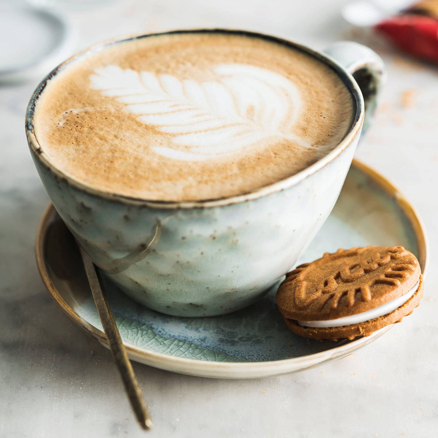 Lotus Biscoff | Galletas Rellenas de Crema Biscoff | Vegana | Sin Aromas Artificiales ni Colorantes | 15 Galletas por Pack | 9 x 150g (1,35kg)